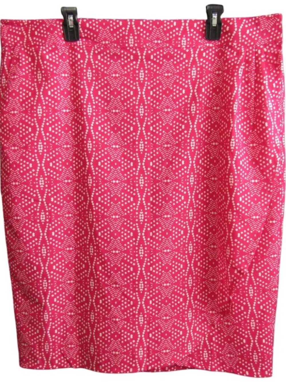 RipSkirt Hawaii Skirt Size XXL Pink White Geometric Dot 26.5 In Length 3 Pockets